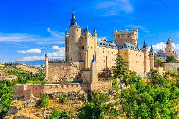 Excursión a Toledo y Segovia desde Madrid en un Día con Guía