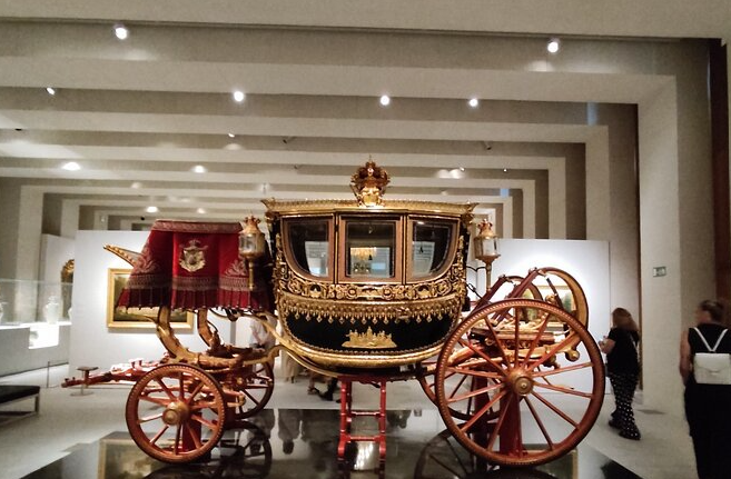 Royal Collections Gallery Guided Tour