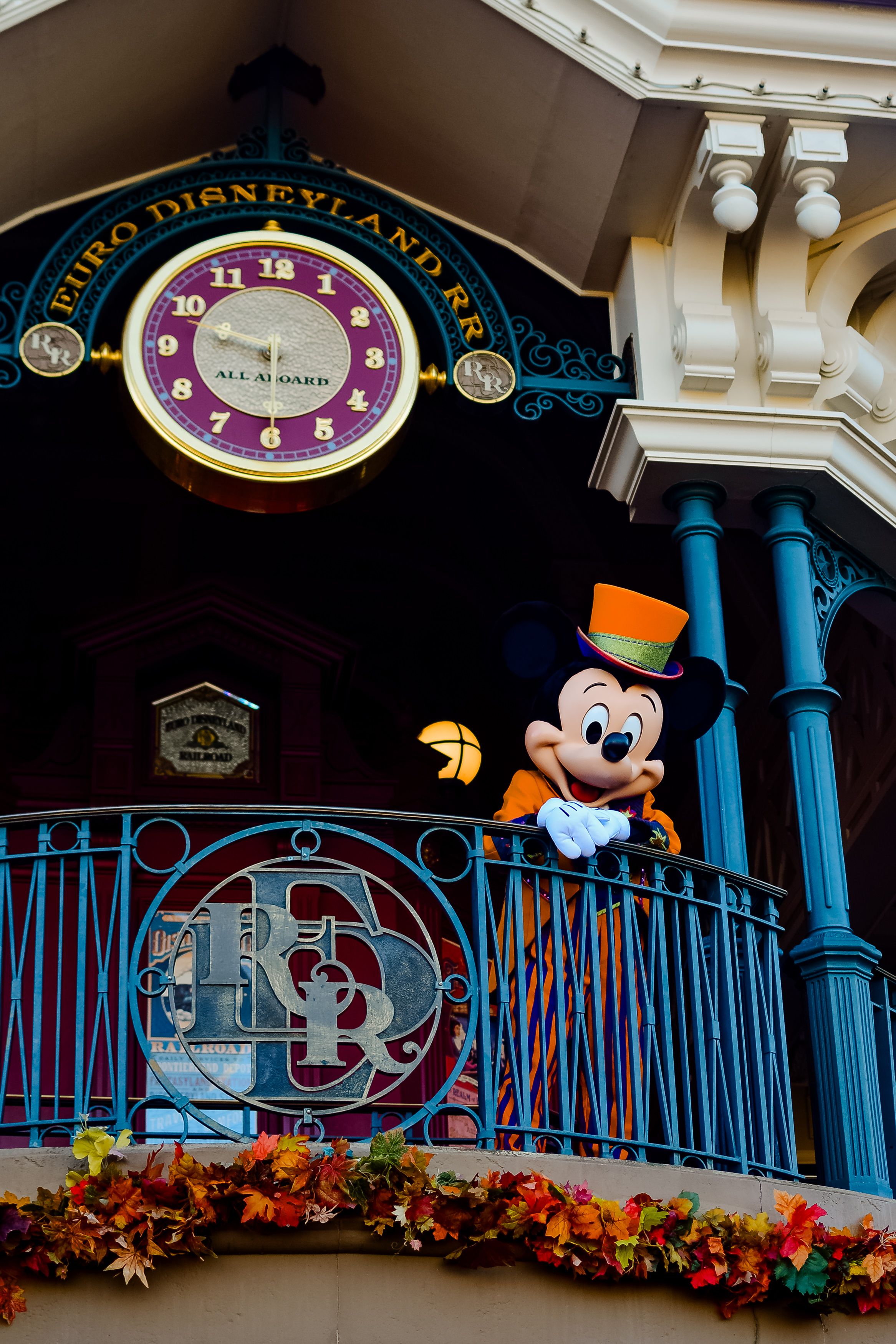 Disneyland® Paris Park Ticket with Round-Trip Transportation from Paris